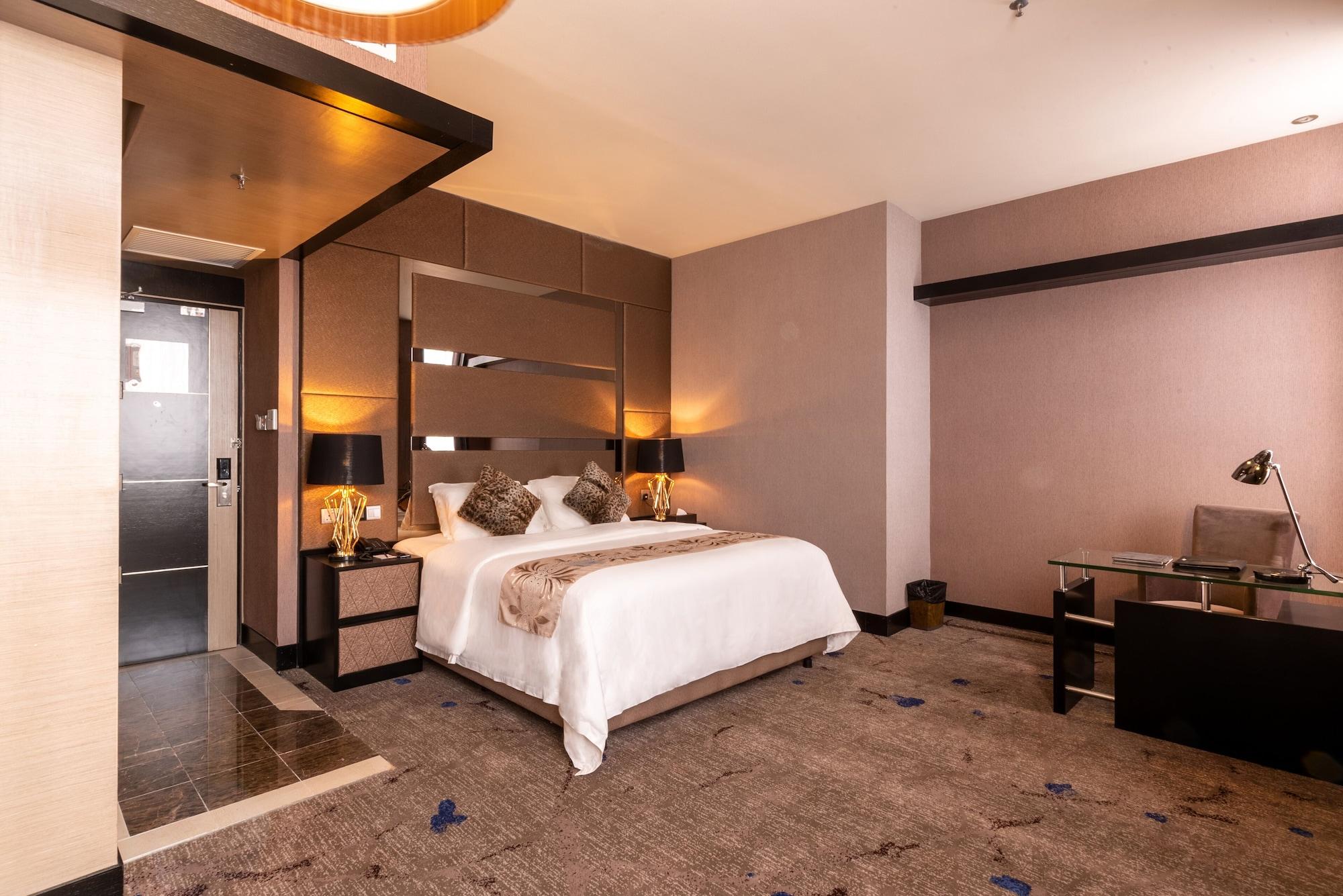 New World Suites Bintulu Exterior photo