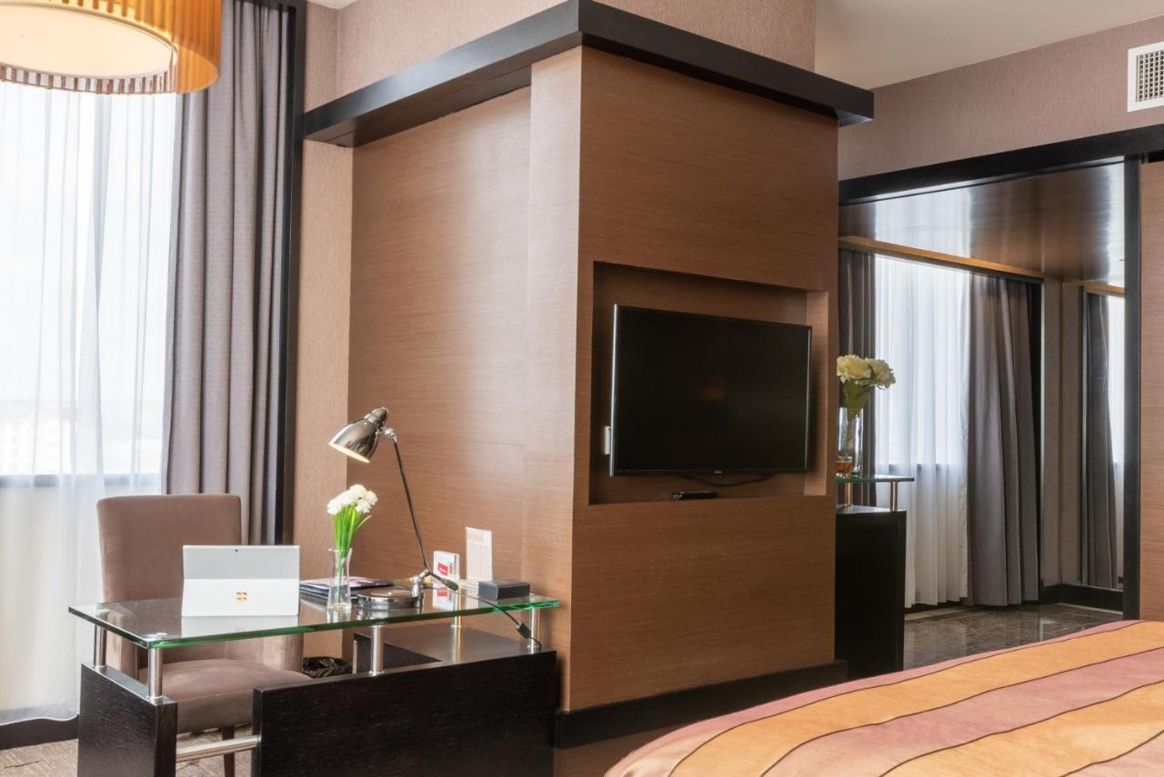 New World Suites Bintulu Exterior photo
